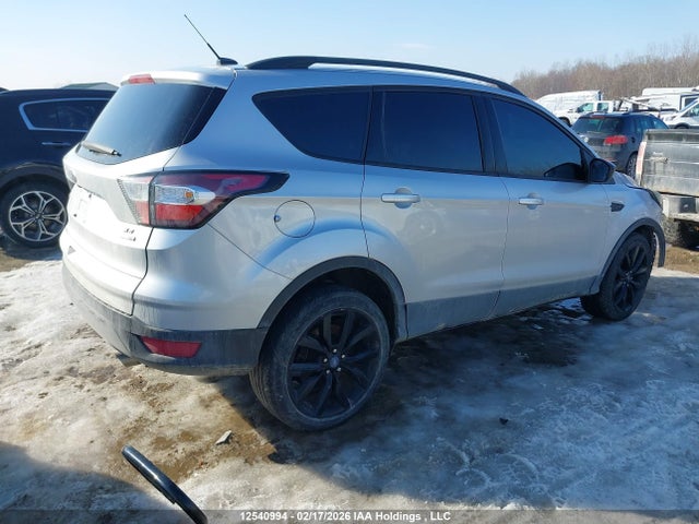 1FMCU9G98HUA72803 Ford Escape