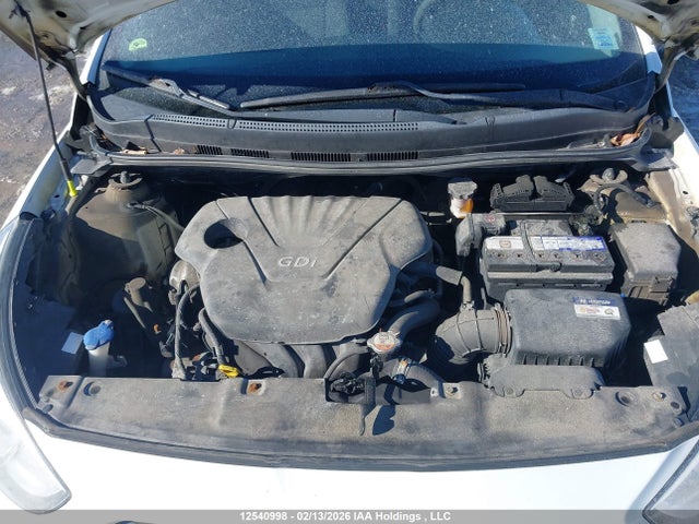 KMHCT5AE3HU312406 Hyundai ACCENT SE