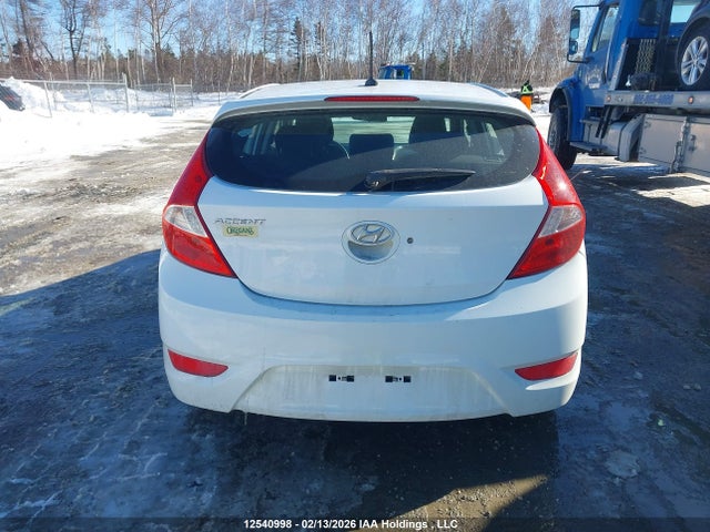 KMHCT5AE3HU312406 Hyundai ACCENT SE