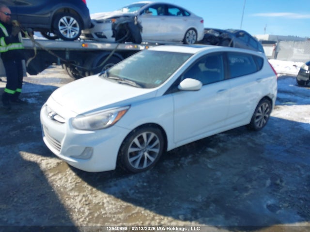 KMHCT5AE3HU312406 Hyundai ACCENT SE