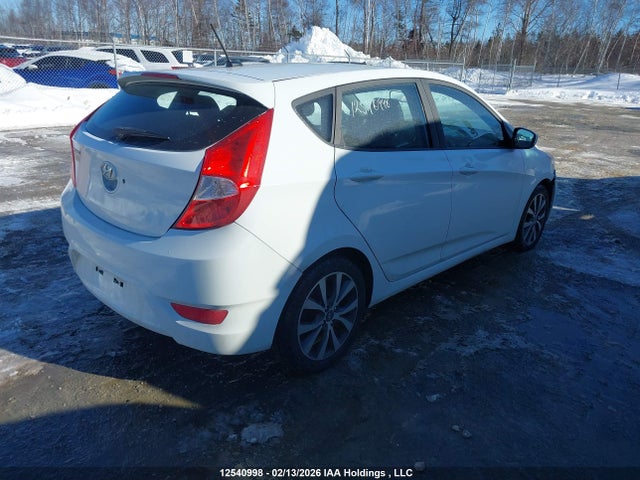 KMHCT5AE3HU312406 Hyundai ACCENT SE