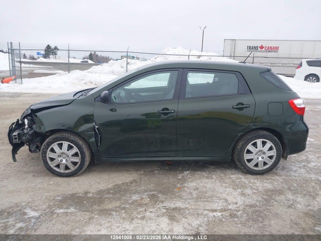 12541008 :رقم المزاد ، 2T1KU4EE6BC616769 vin ، 2011 Toyota Corolla Matrix مزاد بيع