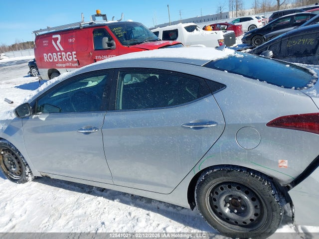 KMHDH4AH3EU074062 Hyundai Elantra Limited