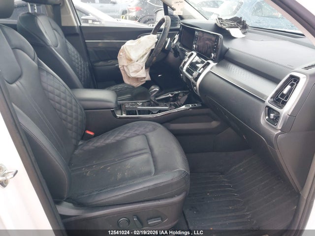 5XYRKDLF3NG090321 KIA Sorento 2.5t Sx W/black Leather/2.5t Sx W/burgundy Leather