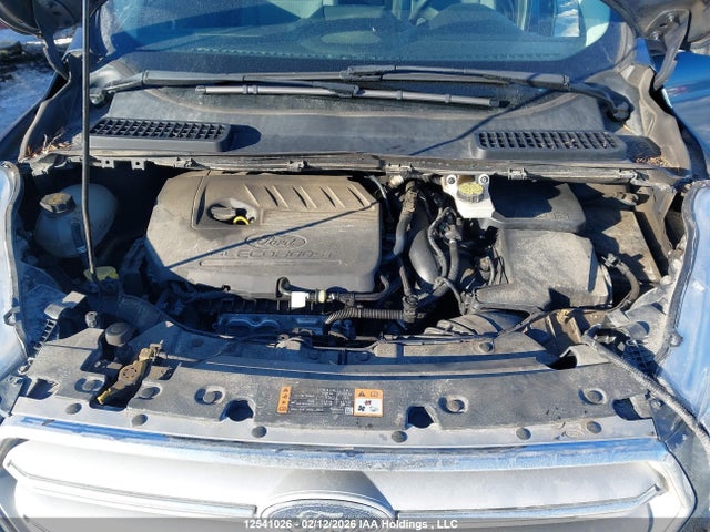 12541026 :رقم المزاد ، 1FMCU9GD0JUC42422 vin ، 2018 Ford Escape Se مزاد بيع