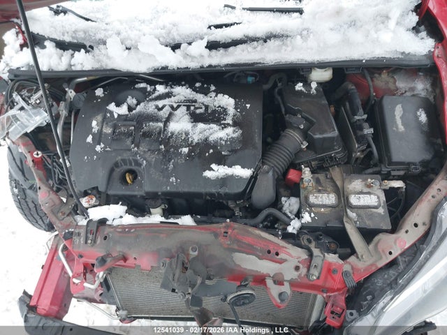 2T1BURHE8KC145829 Toyota COROLLA LE