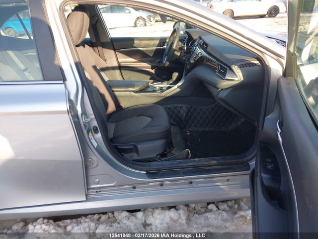4T1B11HK0KU740575 Toyota Camry