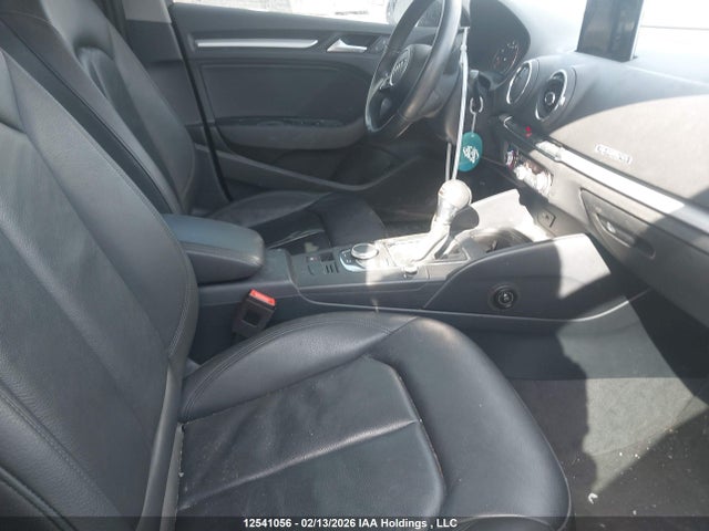 WAUBEGFF0K1027708 Audi A3 PREMIUM