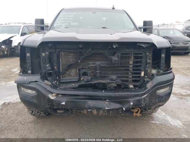 3GTU2MECXHG509042 GMC Sierra 1500 Sle