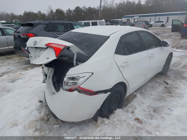 2T1BURHE9JC091357 Toyota COROLLA LE
