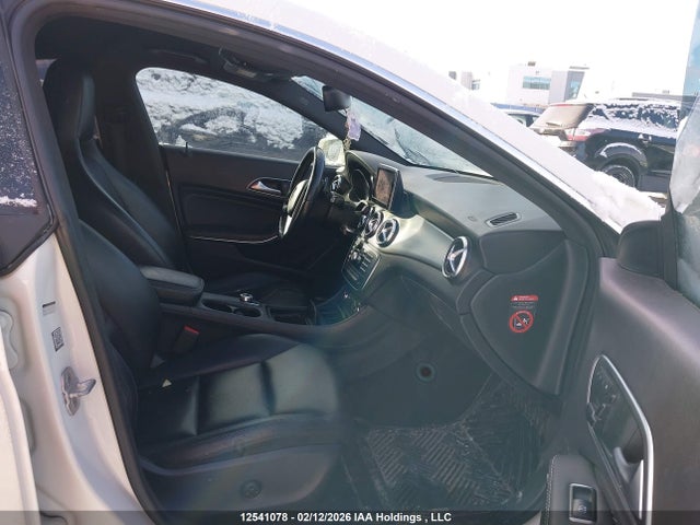 WDDSJ4GB5EN079492 Mercedes-Benz CLA 250 4MATIC