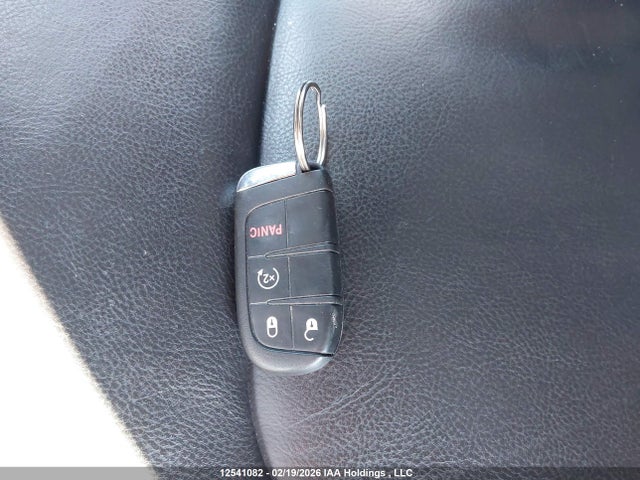 Jeep Renegade Limited 2017 ZACCJBDB8HPF71582 Image 11