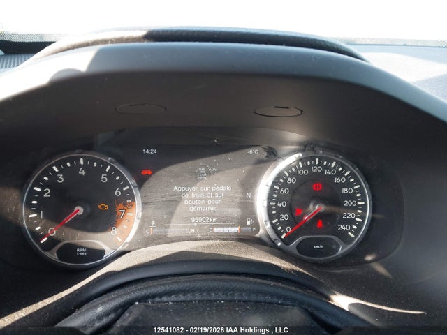 Jeep Renegade Limited 2017 ZACCJBDB8HPF71582 Image 7