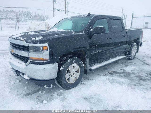 3GCUKNEC2JG303922 Chevrolet Silverado K1500/k1500 Ls