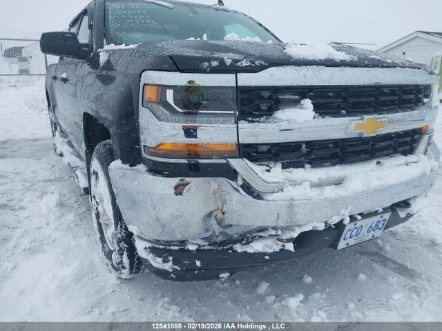 3GCUKNEC2JG303922 Chevrolet Silverado K1500/k1500 Ls