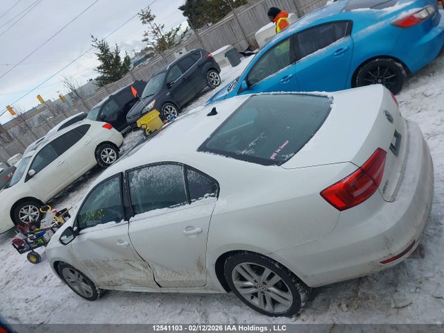 3VWL07AJ3FM205165 Volkswagen Jetta 1.8 Tsi Highline