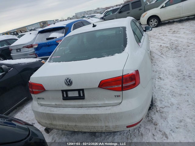 3VWL07AJ3FM205165 Volkswagen Jetta 1.8 Tsi Highline