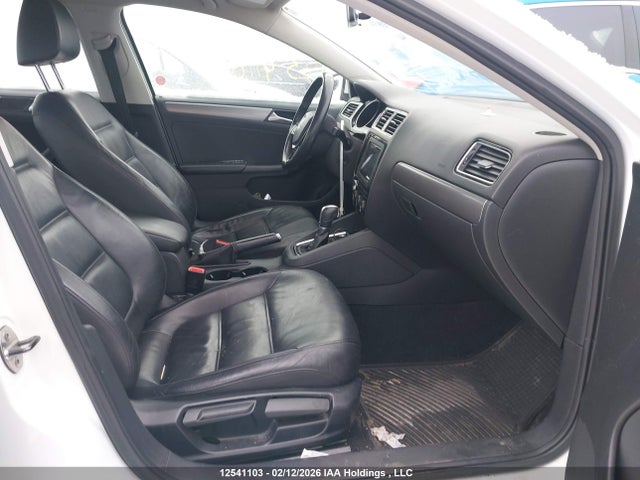 3VWL07AJ3FM205165 Volkswagen Jetta 1.8 Tsi Highline