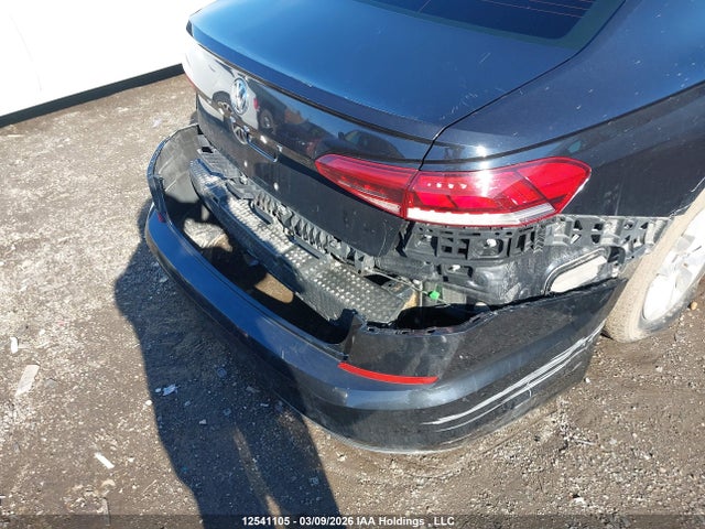 12541105 :رقم المزاد ، 1VWAA7A3XLC003264 vin ، 2020 Volkswagen Passat مزاد بيع