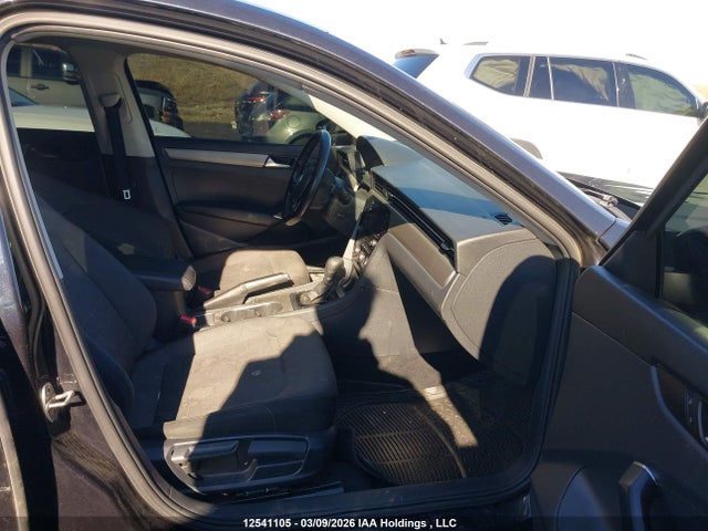 12541105 :رقم المزاد ، 1VWAA7A3XLC003264 vin ، 2020 Volkswagen Passat مزاد بيع