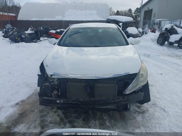 5NPEB4AC6EH812395 Hyundai SONATA GL