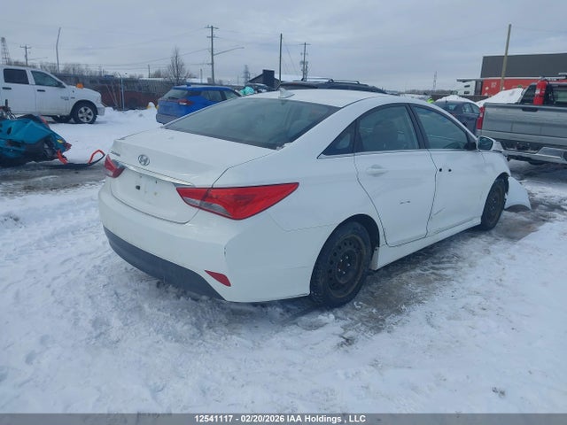 5NPEB4AC6EH812395 Hyundai SONATA GL