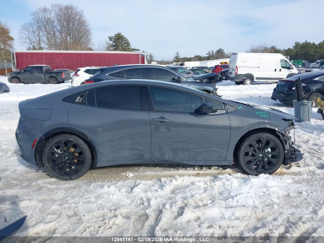 JTDACACU9S3053538 Toyota Prius