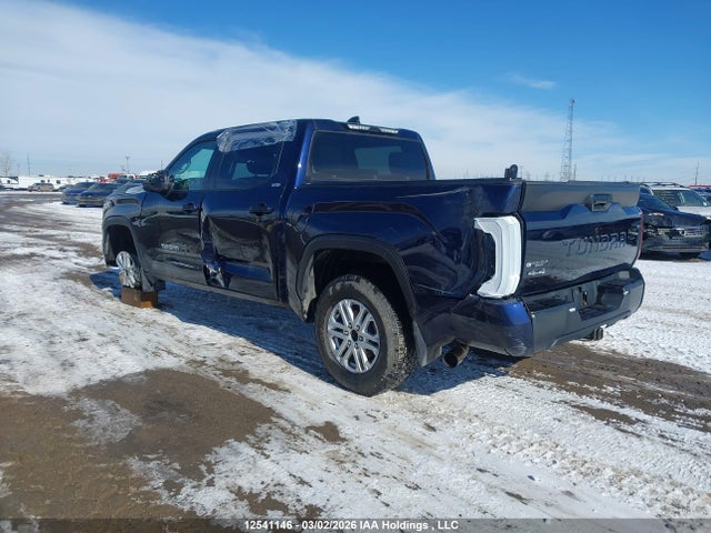 12541146 :رقم المزاد ، 5TFLA5DB9NX018725 vin ، 2022 Toyota Tundra Crewmax Sr/crewmax Sr5 مزاد بيع