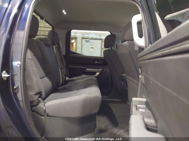12541146 :رقم المزاد ، 5TFLA5DB9NX018725 vin ، 2022 Toyota Tundra Crewmax Sr/crewmax Sr5 مزاد بيع
