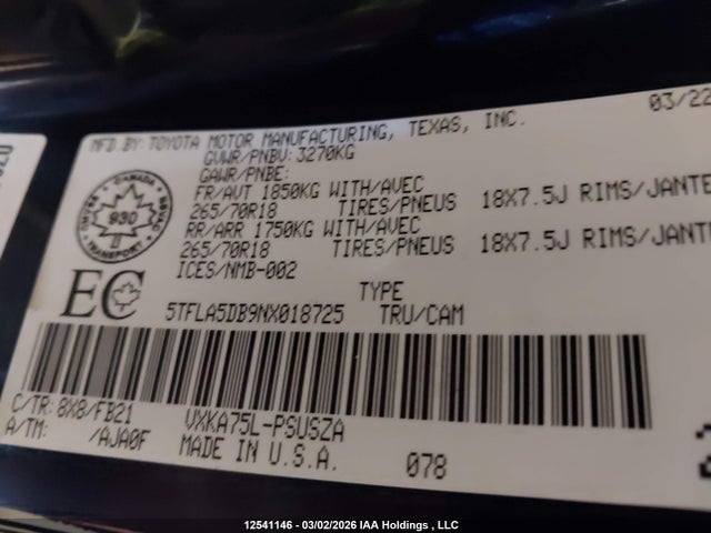 12541146 :رقم المزاد ، 5TFLA5DB9NX018725 vin ، 2022 Toyota Tundra Crewmax Sr/crewmax Sr5 مزاد بيع