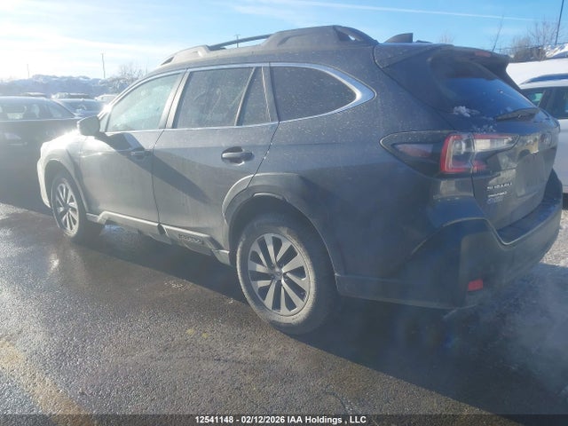 4S4BTDEC8R3161682 Subaru Outback Touring