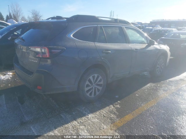 4S4BTDEC8R3161682 Subaru Outback Touring