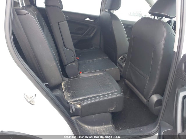3VV2B7AX6MM141957 Volkswagen Tiguan Comfortline/united