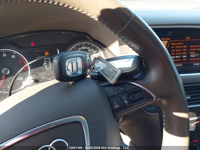 WA1C2AFP6HA040780 Audi Q5 2.0t Komfort