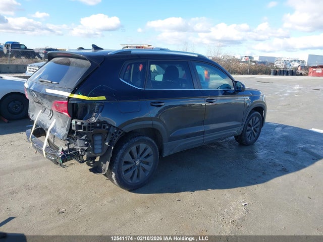 12541174 :رقم المزاد ، 3VVSX7B21RM094753 vin ، 2024 Volkswagen Taos Se مزاد بيع
