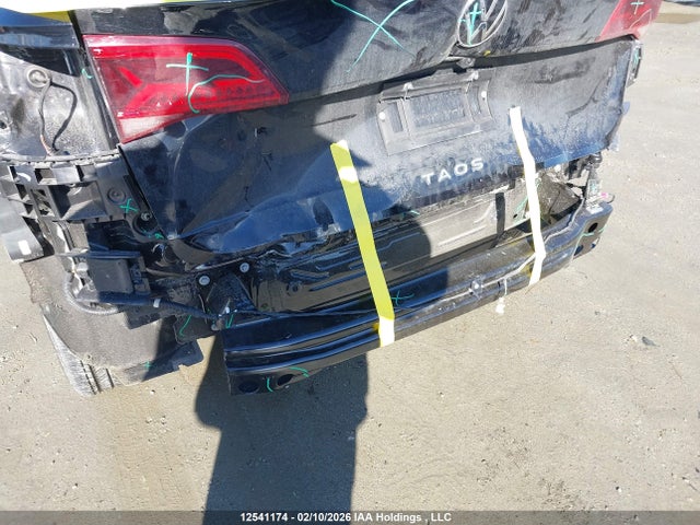 12541174 :رقم المزاد ، 3VVSX7B21RM094753 vin ، 2024 Volkswagen Taos Se مزاد بيع