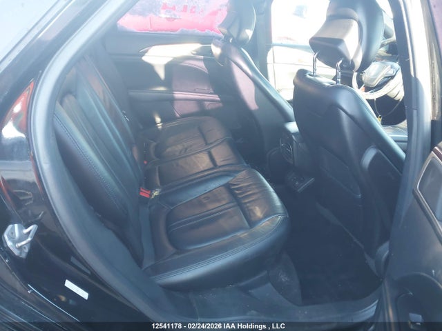 Lincoln MKZ 2017 3LN6L5F91HR630010 Image 8