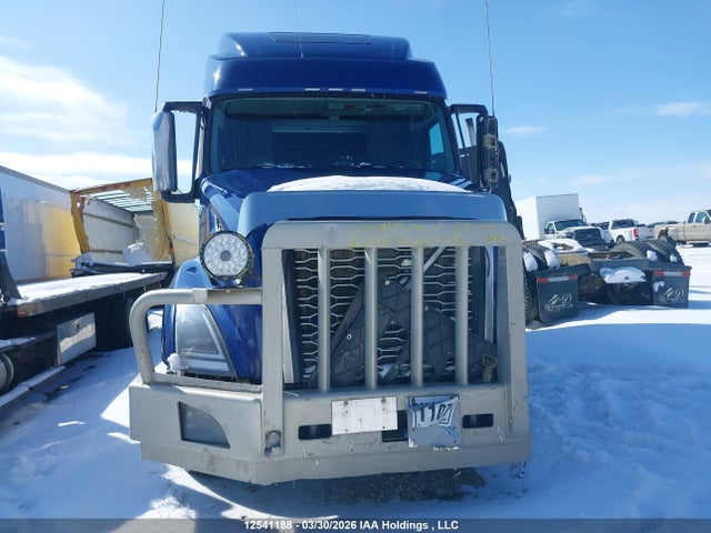Volvo VNL 2023 4V4NC9EJ4PN326792 Image 12