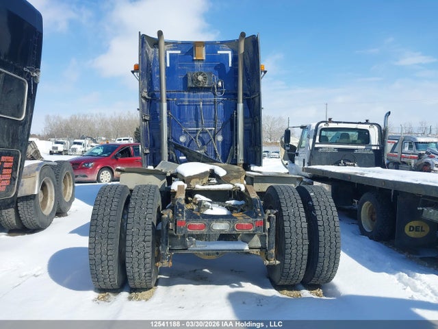 Volvo VNL 2023 4V4NC9EJ4PN326792 Image 16