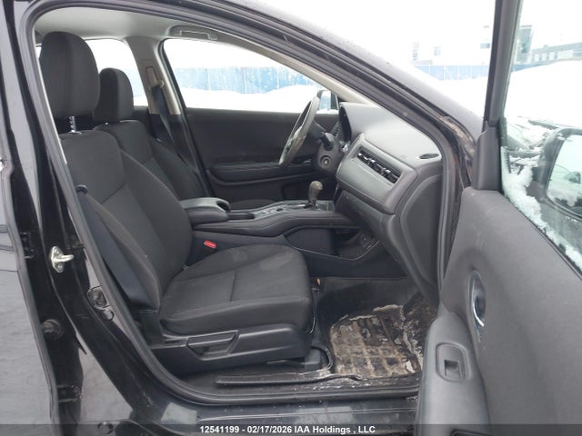 3CZRU6H35JM100682 Honda HR-V LX