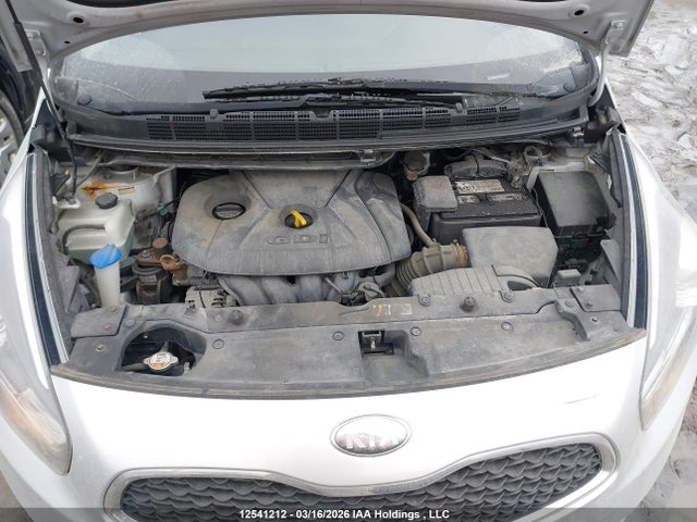 12541212 :رقم المزاد ، KNAHT8A35E7010455 vin ، 2014 Kia Rondo Lx مزاد بيع