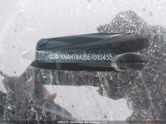 12541212 :رقم المزاد ، KNAHT8A35E7010455 vin ، 2014 Kia Rondo Lx مزاد بيع
