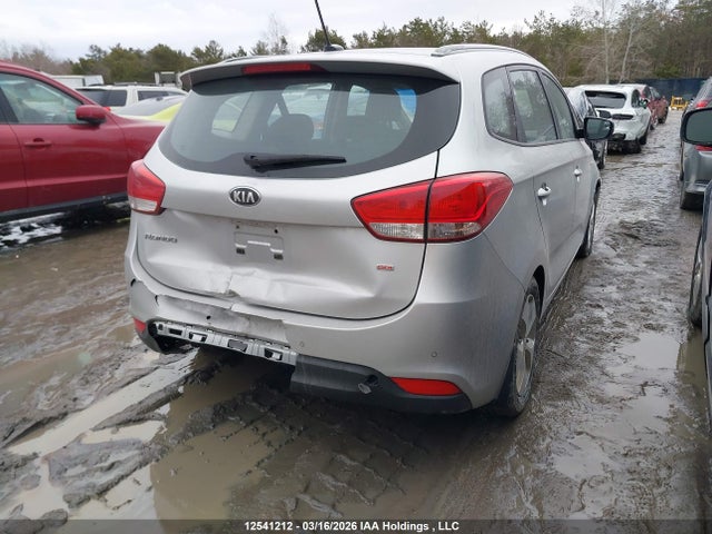 12541212 :رقم المزاد ، KNAHT8A35E7010455 vin ، 2014 Kia Rondo Lx مزاد بيع