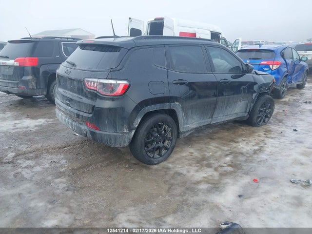 2025 Jeep Compass Latitude Lux მანქანა იყიდება აუქციონზე, vin: 3C4NJDFN4ST609627, აუქციონის ნომერი: 12541214