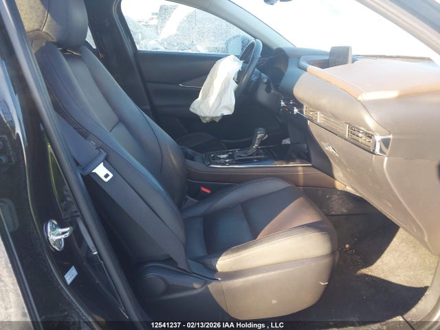 3MVDMBDY7MM250905 Mazda Cx-30 Gt W/turbo