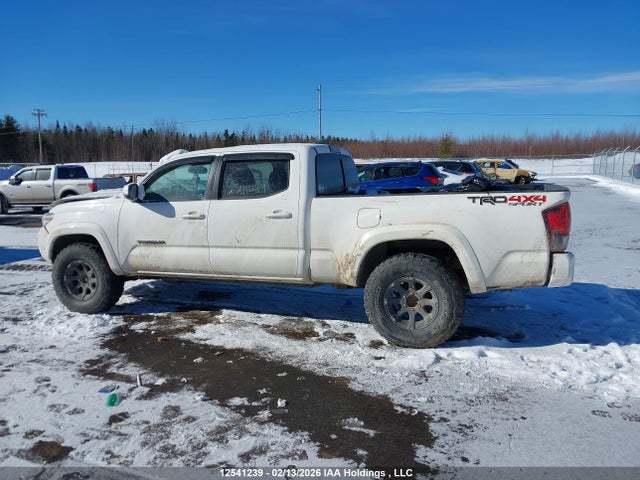 5TFDZ5BN6JX037446 Toyota Tacoma Dbl Cab/sr5/trd Sport/or