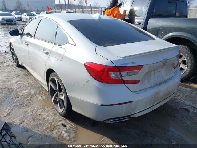 1HGCV1F30JA811848 Honda Accord Sport