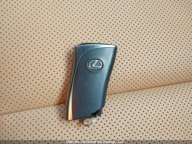 JTHUCJDH6S2002971 Lexus Ux 300h