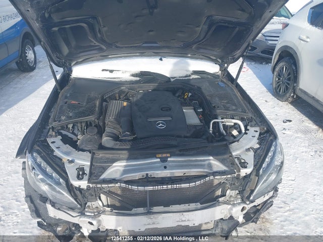 55SWF4KB4JU257517 Mercedes-Benz C 300 4matic