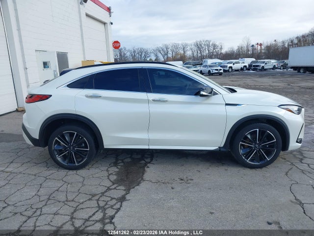 12541262 :رقم المزاد ، 3PCAJ5J35NF101289 vin ، 2022 Infiniti Qx55 Luxe مزاد بيع